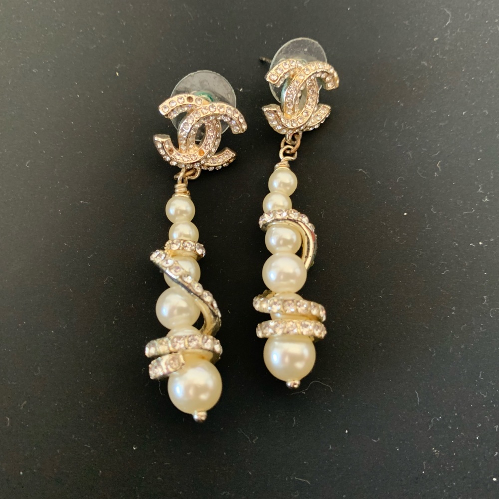 CHANEL Gold-Tone Pearl Drop CC Logo Earrings